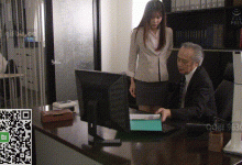 丝袜女秘书第一天入职,没想到老板是个猥琐老头,被调教的越来越听话-解解图解